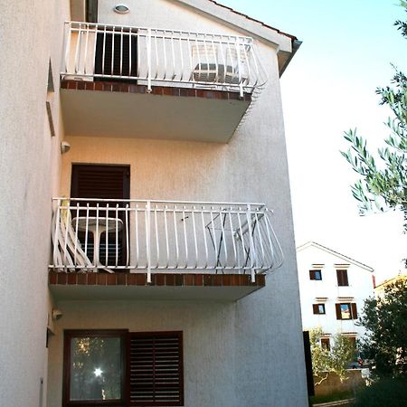 Apartments Duomo Cres Zewnętrze zdjęcie